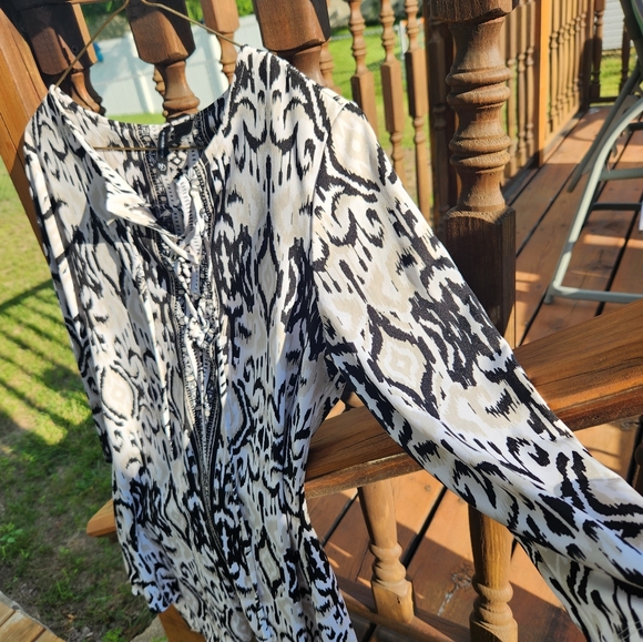 New Directions women's Blouse Size M - Picture 6 of 7